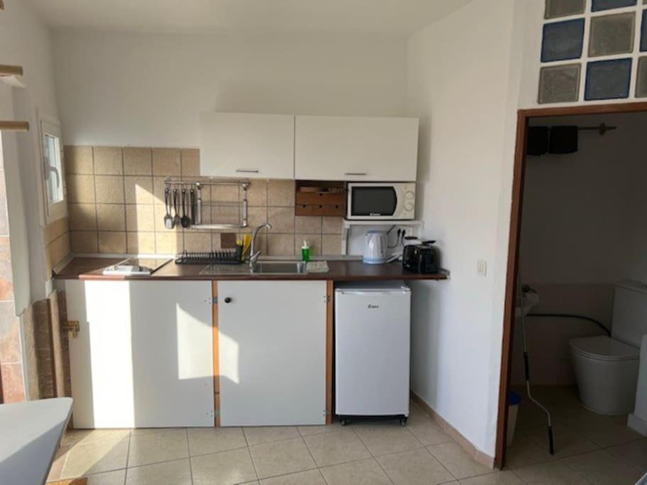 Acogedor Apartamento En Famara Bagian luar foto